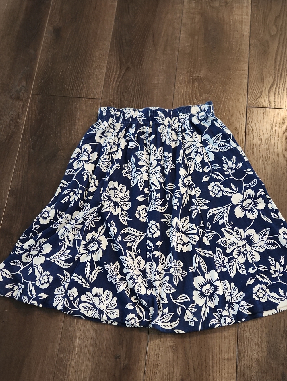 Vintage Closely Knit Floral Skirt